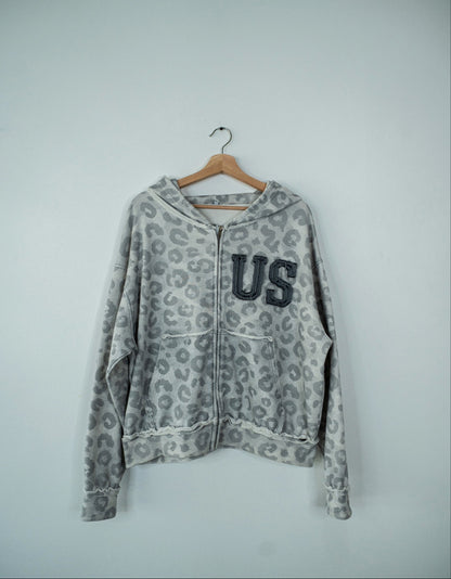 U.S. light grey cheetah print zip up