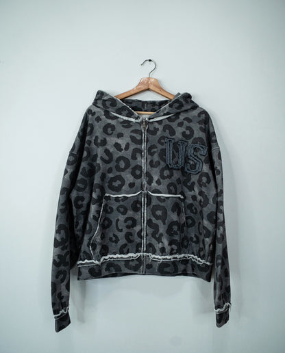 U.S. black cheetah print zip up
